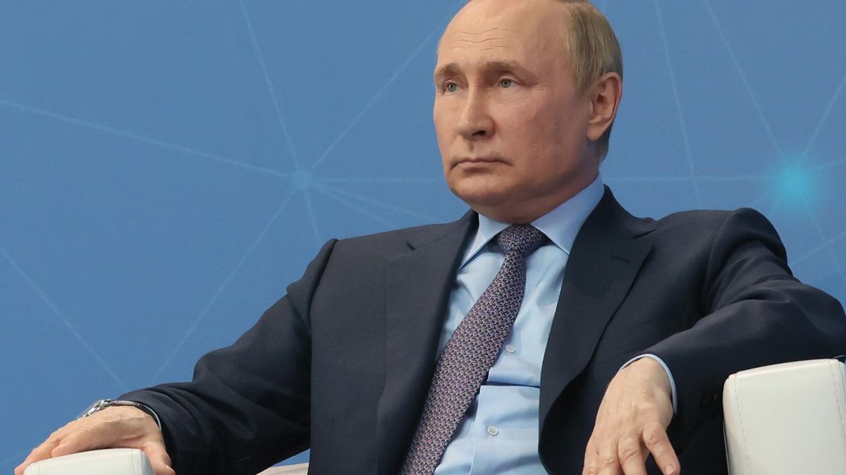 Kreml „navrací území“. Putin se přirovnal k Petru Velikému
